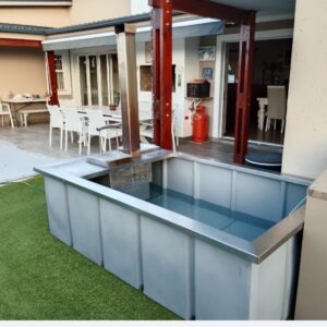 DIY Model with kettle lid and chimney